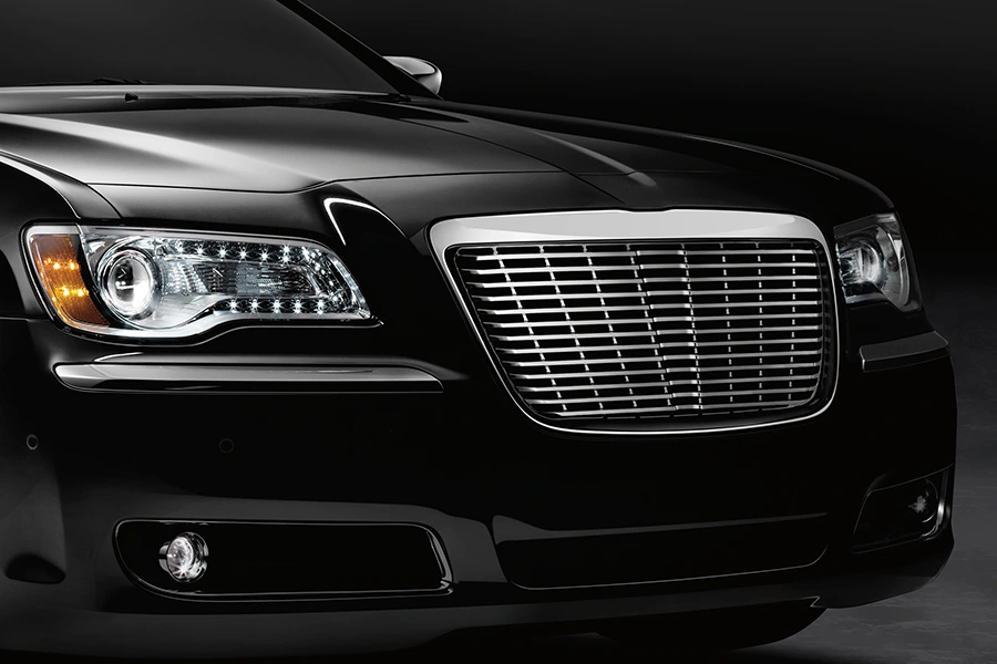 Автомобилска решетка: каде што идентитетот на дизајнот се среќава со инженерската прецизност